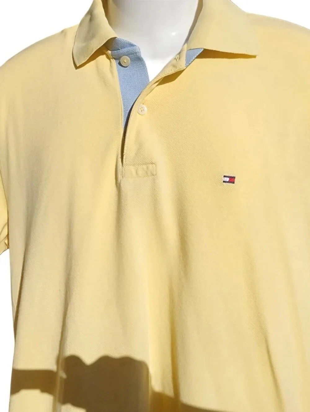 Tommy Hilfiger classic 2000s